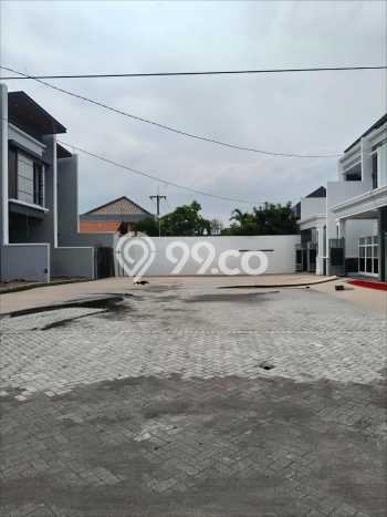 Rumah Elit Modern Siap Huni di Semolowaru Surabaya Rumah Elit Modern Siap Huni di Semolowaru Surabaya