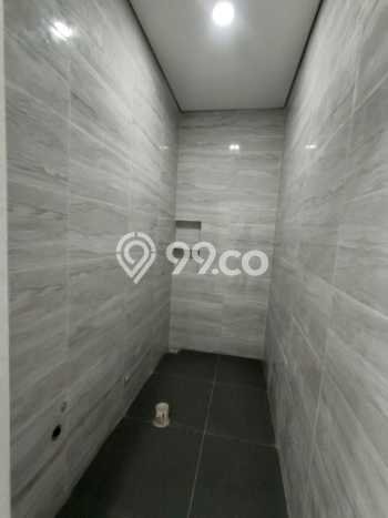 Rumah Modern 3 KT di Taman Palem Jakarta Barat Semi Furnished Rumah Modern 3 KT di Taman Palem Jakarta Barat Semi Furnished