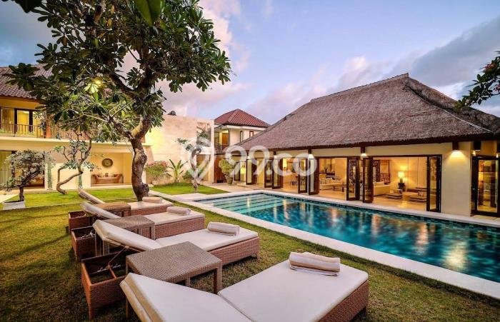 Vila Kawasan , Ukuran 1200m2m², Kawasan Tenang untuk tempat tinggal Vila Kawasan , Ukuran 1200m2m², Kawasan Tenang untuk tempat tinggal