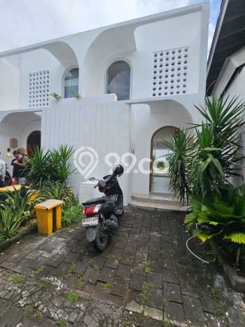 Vila Kawasan , Area 0m2m², Lokasi Premium, Available Vila Kawasan , Area 0m2m², Lokasi Premium, Available