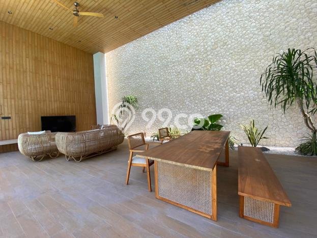BISNIS POTENSIAL! Vila Kawasan , Luas 300m2m², Potensi Menjanjikan BISNIS POTENSIAL! Vila Kawasan , Luas 300m2m², Potensi Menjanjikan