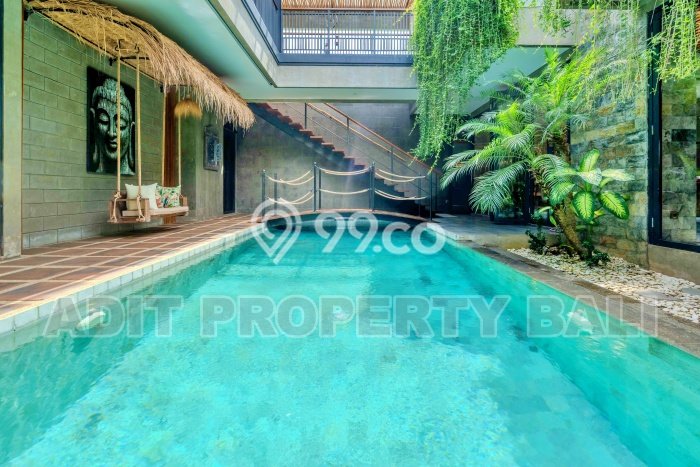 Vila Kawasan , Luas 325m2m², Akses Mudah Pusat Kota Vila Kawasan , Luas 325m2m², Akses Mudah Pusat Kota