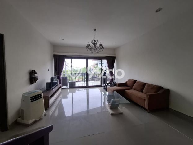 DIJUAL! Vila Kawasan , Luas 405m2m², Posisi Premium DIJUAL! Vila Kawasan , Luas 405m2m², Posisi Premium