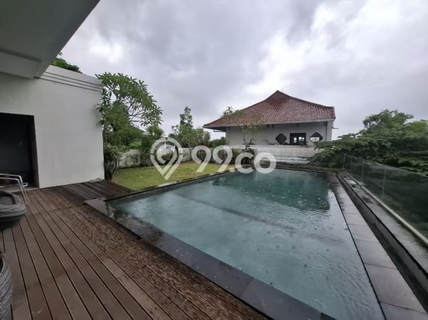 DIJUAL! Vila Kawasan , Luas 405m2m², Posisi Premium DIJUAL! Vila Kawasan , Luas 405m2m², Posisi Premium