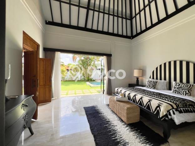 LOKASI TERBAIK! Vila di , Luas 1000m2m², Lingkungan Tenang dan nyaman LOKASI TERBAIK! Vila di , Luas 1000m2m², Lingkungan Tenang dan nyaman