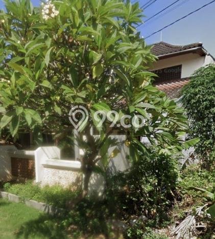 Tanah Dijual Lokasi Strategis di Denpasar dengan Luas 400m2 Tanah Dijual Lokasi Strategis di Denpasar dengan Luas 400m2
