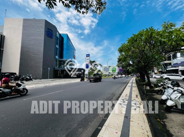 Unit Ruko Dijual di Kuta Badung Luas Tanah 99m2, Luas Bangunan 255m2 Unit Ruko Dijual di Kuta Badung Luas Tanah 99m2, Luas Bangunan 255m2