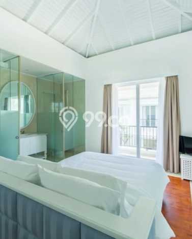 LOKASI STRATEGIS! Vila di , Area 400m2m², Akses ke fasilitas umum LOKASI STRATEGIS! Vila di , Area 400m2m², Akses ke fasilitas umum