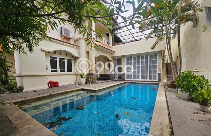 Dijual Vila Kawasan , Dimensi 288m2m², Lingkungan Asri Dijual Vila Kawasan , Dimensi 288m2m², Lingkungan Asri