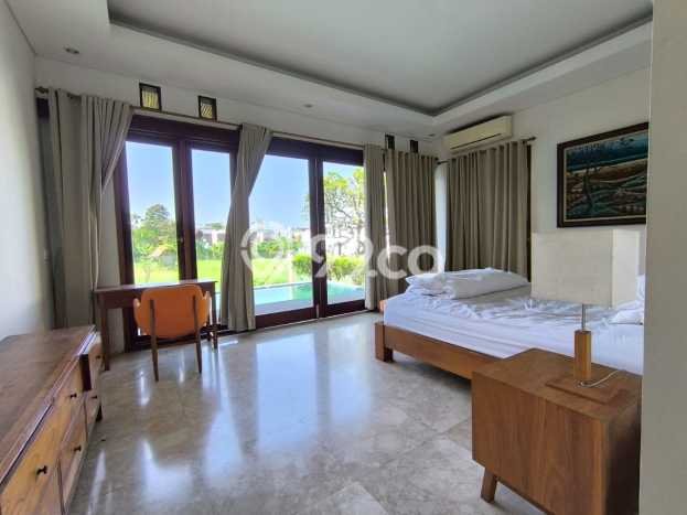 Vila Kawasan , Luas 750m2m², Lokasi Premium Vila Kawasan , Luas 750m2m², Lokasi Premium