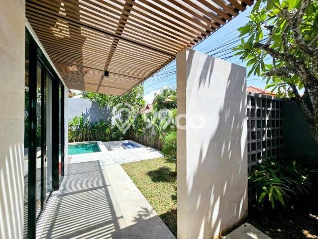 Tempat Strategis! Vila di , Dimensi 315m2m², Kondisi Terbaik Tempat Strategis! Vila di , Dimensi 315m2m², Kondisi Terbaik