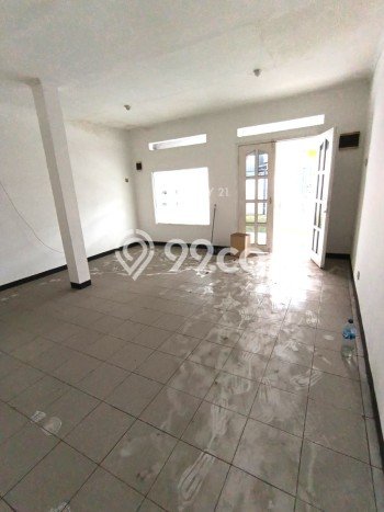 Komersial Komersial Dijual di Ciputat Tangerang Selatan LT 484m2 & LB 200m2 Komersial Komersial Dijual di Ciputat Tangerang Selatan LT 484m2 & LB 200m2