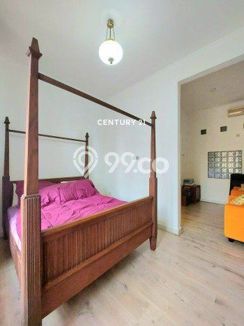 Rumah Strategis Modern Lb 150m2 di Ciputat, Tangerang Selatan Rumah Strategis Modern Lb 150m2 di Ciputat, Tangerang Selatan