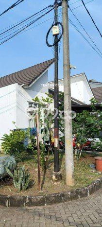 Jual Rumah Strategis Bagus Punya 2 KT di Pondok Aren Tangerang Selatan SHM Jual Rumah Strategis Bagus Punya 2 KT di Pondok Aren Tangerang Selatan SHM