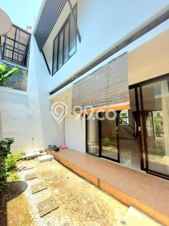Rumah Sewa Tangerang Selatan LT 120m2 LB 150m2 Kawasan Bintaro Rumah Sewa Tangerang Selatan LT 120m2 LB 150m2 Kawasan Bintaro