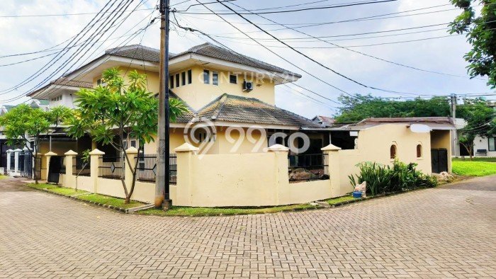 Dijual Rumah Luas Megah Dengan View Cantik di Bintaro, Tangerang Selatan Dijual Rumah Luas Megah Dengan View Cantik di Bintaro, Tangerang Selatan