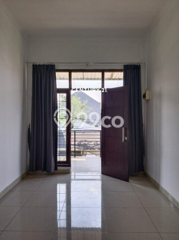 Dijual Rumah Luas Megah Dengan View Cantik di Bintaro, Tangerang Selatan Dijual Rumah Luas Megah Dengan View Cantik di Bintaro, Tangerang Selatan