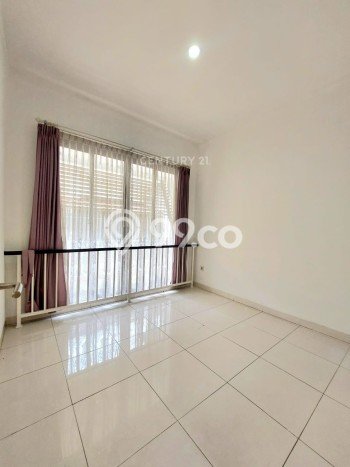 Rumah Sewa Tangerang Selatan LT 120m2 LB 150m2 Kawasan Bintaro Rumah Sewa Tangerang Selatan LT 120m2 LB 150m2 Kawasan Bintaro