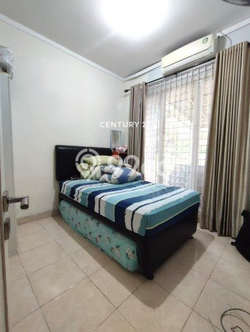 Rumah Strategis Modern Lb 108m2 di Pondok Aren, Tangerang Selatan Rumah Strategis Modern Lb 108m2 di Pondok Aren, Tangerang Selatan
