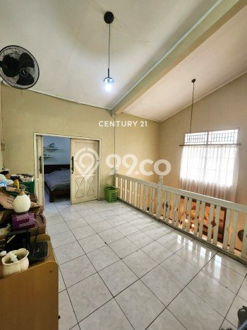 Jual Rumah Luas Megah Dengan View Eksklusif di Bintaro, Tangerang Selatan Jual Rumah Luas Megah Dengan View Eksklusif di Bintaro, Tangerang Selatan