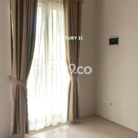 Hunian Mewah Siap Huni LT 98m2 di Pondok Aren, Tangerang Selatan Hunian Mewah Siap Huni LT 98m2 di Pondok Aren, Tangerang Selatan