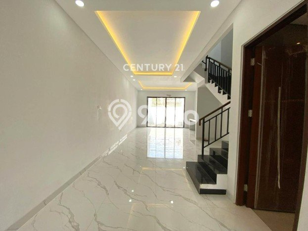 Rumah Elit Modern Siap Huni di Meruya Jakarta Barat Rumah Elit Modern Siap Huni di Meruya Jakarta Barat
