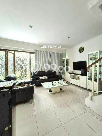 Rumah sewa siap pakai 4 KT di Bintaro, Tangerang Selatan Rumah sewa siap pakai 4 KT di Bintaro, Tangerang Selatan