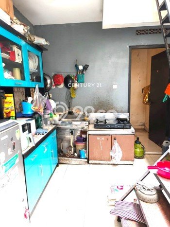 Rumah Modern 3 KT di Meruya Jakarta Barat Rumah Modern 3 KT di Meruya Jakarta Barat
