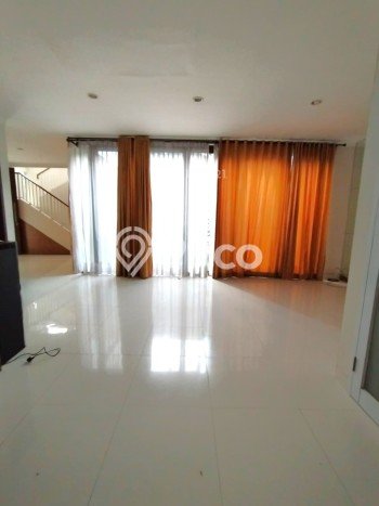 FEATURED! Rumah kawasan , 3 KM, Lokasi Strategis, LT 195m2m² Bangunan 200m2m² FEATURED! Rumah kawasan , 3 KM, Lokasi Strategis, LT 195m2m² Bangunan 200m2m²