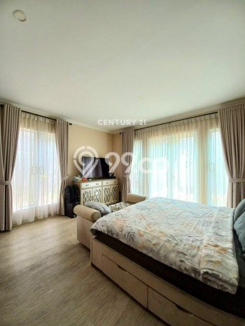 Disewakan! Rumah 4 Kamar Tidur &
4 Kamar Mandi di Bintaro, Tangerang Selatan Disewakan! Rumah 4 Kamar Tidur &
4 Kamar Mandi di Bintaro, Tangerang Selatan