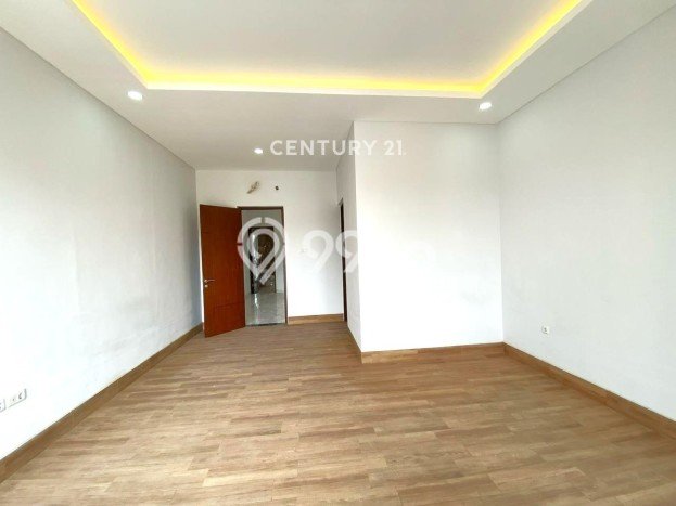 Rumah Elit Modern Siap Huni di Meruya Jakarta Barat Rumah Elit Modern Siap Huni di Meruya Jakarta Barat