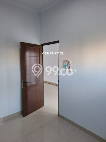 Dijual Rumah Strategis Bagus Punya 3 KT di Ciputat Tangerang Selatan SHM Dijual Rumah Strategis Bagus Punya 3 KT di Ciputat Tangerang Selatan SHM
