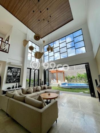 Vila Kawasan Kerobokan, Area 550m2m², Dekat ke Fasilitas Umum Vila Kawasan Kerobokan, Area 550m2m², Dekat ke Fasilitas Umum