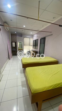 Ruko disewakan lokasi strategis Kebayoran Baru Jakarta Selatan 236m2 Ruko disewakan lokasi strategis Kebayoran Baru Jakarta Selatan 236m2