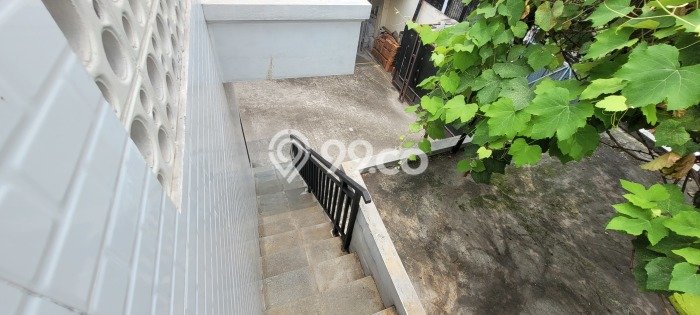 Komersial Dijual Lokasi Emas di Matraman Luas 240m2 Komersial Dijual Lokasi Emas di Matraman Luas 240m2
