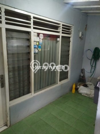 Hunian Nyaman Asri 3 KT Siap Huni di Gandaria Jakarta Selatan Hunian Nyaman Asri 3 KT Siap Huni di Gandaria Jakarta Selatan