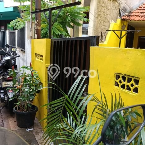 Rumah Kost untuk Dijual di Kebayoran Lama dengan 26 KT, 6 KM, Luas 300m2 Rumah Kost untuk Dijual di Kebayoran Lama dengan 26 KT, 6 KM, Luas 300m2