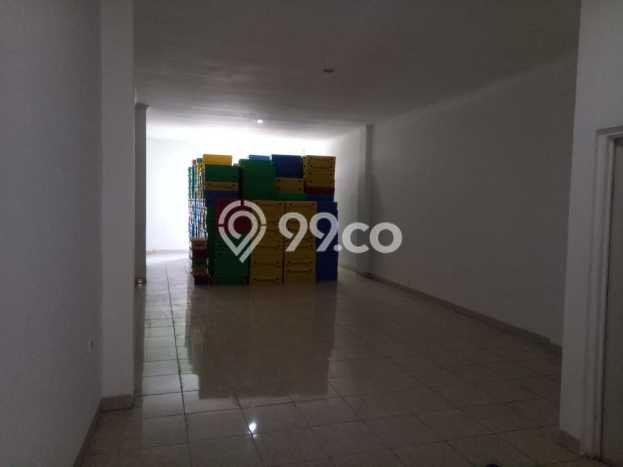 Ruko Disewakan di Pejaten, Luas 350m², Lokasi Strategis, Siap Bisnis Ruko Disewakan di Pejaten, Luas 350m², Lokasi Strategis, Siap Bisnis