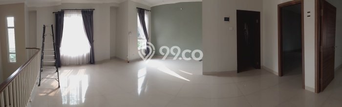 Lokasi strategis! Rumah siap pakai dikontrakkan di Kebagusan LB 175m2 Lokasi strategis! Rumah siap pakai dikontrakkan di Kebagusan LB 175m2