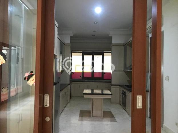 Rumah Mewah LB 400m2 Siap Pakai Desain Elegan di Antasari, Jakarta Selatan Rumah Mewah LB 400m2 Siap Pakai Desain Elegan di Antasari, Jakarta Selatan