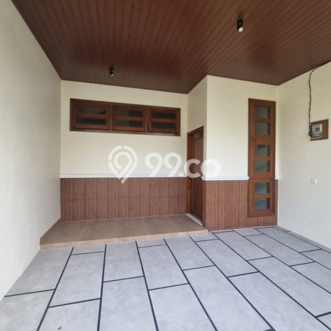 For Sale Rumah 3 Kamar Lokasi Ideal Bagus dan Strategis di Ciputat For Sale Rumah 3 Kamar Lokasi Ideal Bagus dan Strategis di Ciputat