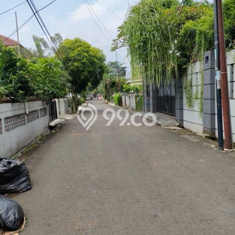 Rumah Mewah LB 189m2 Siap Pakai Desain Elegan di Veteran, Jakarta Selatan Rumah Mewah LB 189m2 Siap Pakai Desain Elegan di Veteran, Jakarta Selatan
