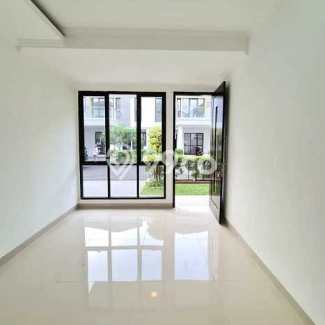 Rumah Luxury Modern Siap Huni di Sektor 9-Bintaro Tangerang Selatan Rumah Luxury Modern Siap Huni di Sektor 9-Bintaro Tangerang Selatan