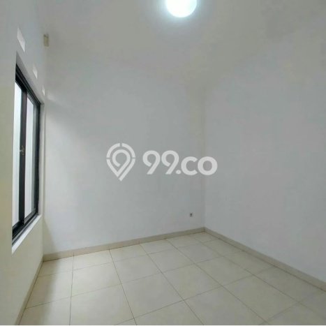 Jual Rumah Eksklusif 3 KT di Sektor 5 - Bintaro, Tangerang Selatan Jual Rumah Eksklusif 3 KT di Sektor 5 - Bintaro, Tangerang Selatan