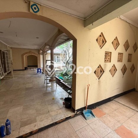 Rumah Elit LB 180m2 Siap Pakai Desain Elegan di Sektor 3 - Bintaro, Tangerang Selatan Rumah Elit LB 180m2 Siap Pakai Desain Elegan di Sektor 3 - Bintaro, Tangerang Selatan