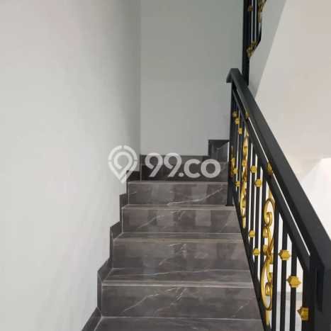 For Sale! Premium House LT 177m2 Desain Elegan di Sektor 9-Bintaro For Sale! Premium House LT 177m2 Desain Elegan di Sektor 9-Bintaro