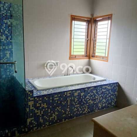 Rumah Elit Modern Siap Huni di Sektor 9-Bintaro Tangerang Selatan Rumah Elit Modern Siap Huni di Sektor 9-Bintaro Tangerang Selatan