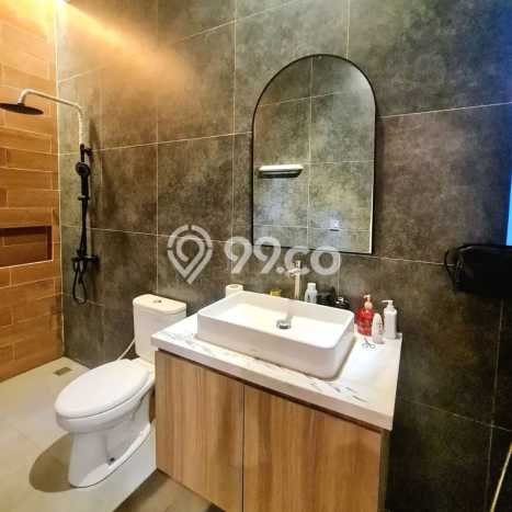 Hunian Mewah LB 324m2 Siap Pakai Desain Elegan di Sektor 5 - Bintaro, Tangerang Selatan Hunian Mewah LB 324m2 Siap Pakai Desain Elegan di Sektor 5 - Bintaro, Tangerang Selatan