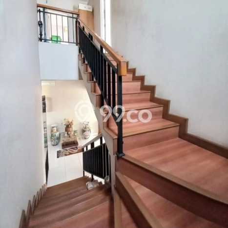 Ready to Use! Premium House LT 241m2 Desain Elegan di Sektor 9-Bintaro Ready to Use! Premium House LT 241m2 Desain Elegan di Sektor 9-Bintaro