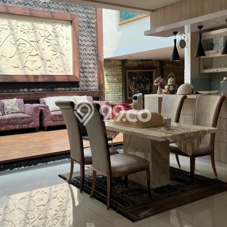 Rumah Elit Modern Tanpa Renovasi di Veteran Jakarta Selatan Rumah Elit Modern Tanpa Renovasi di Veteran Jakarta Selatan